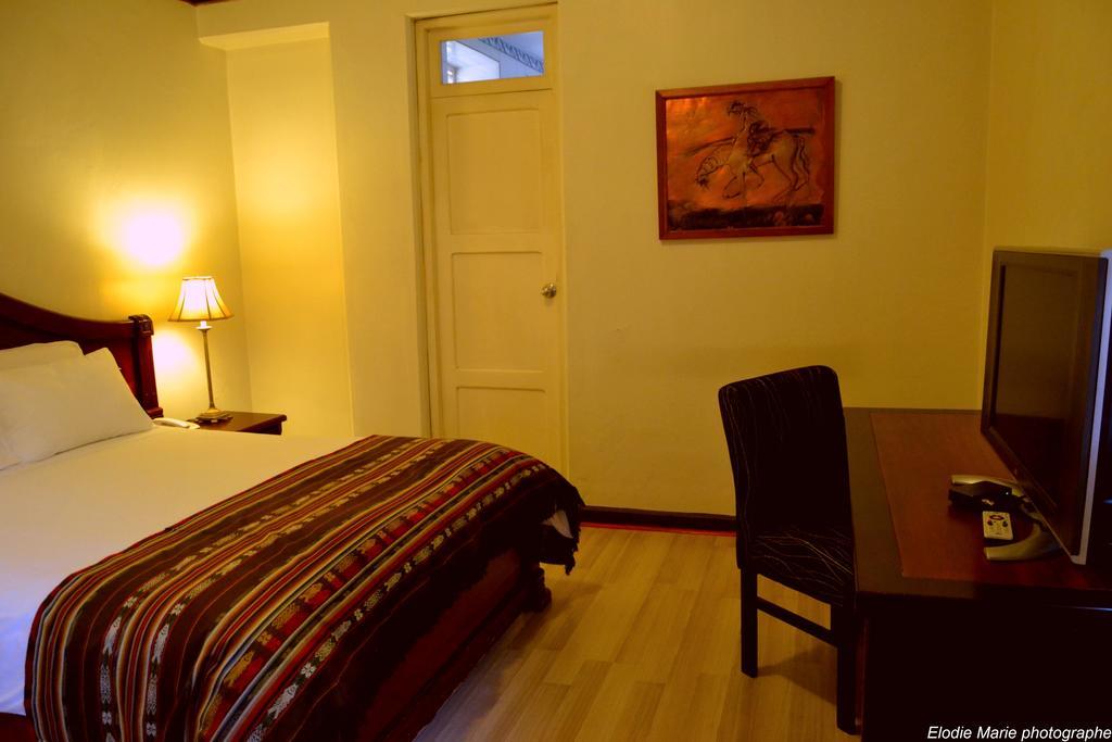 Hotel Cuenca Luaran gambar