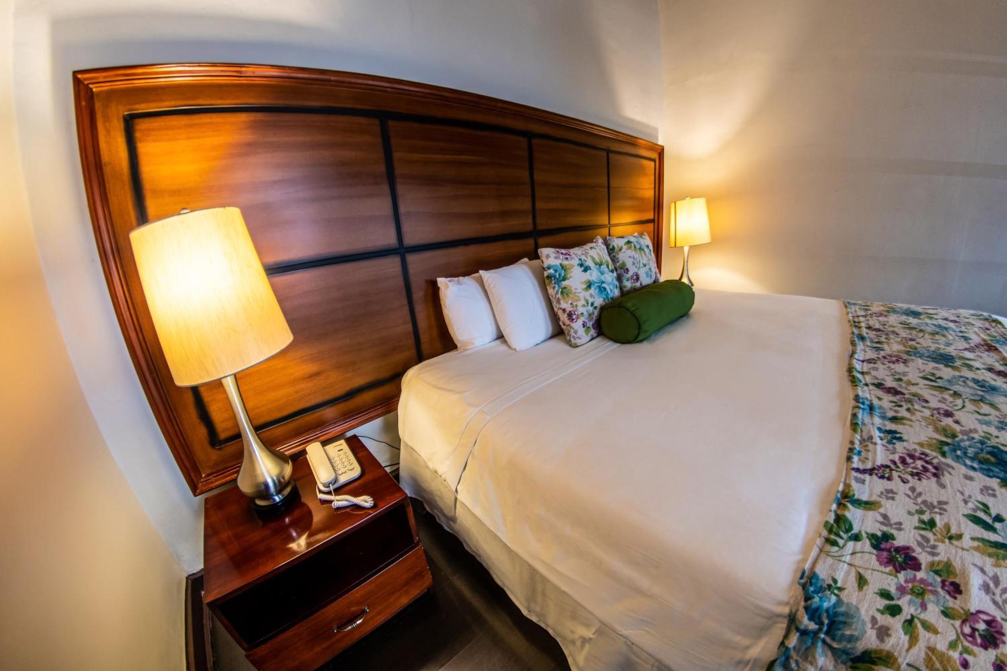 Hotel Cuenca Luaran gambar