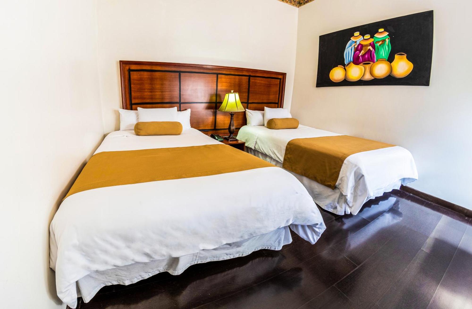 Hotel Cuenca Luaran gambar