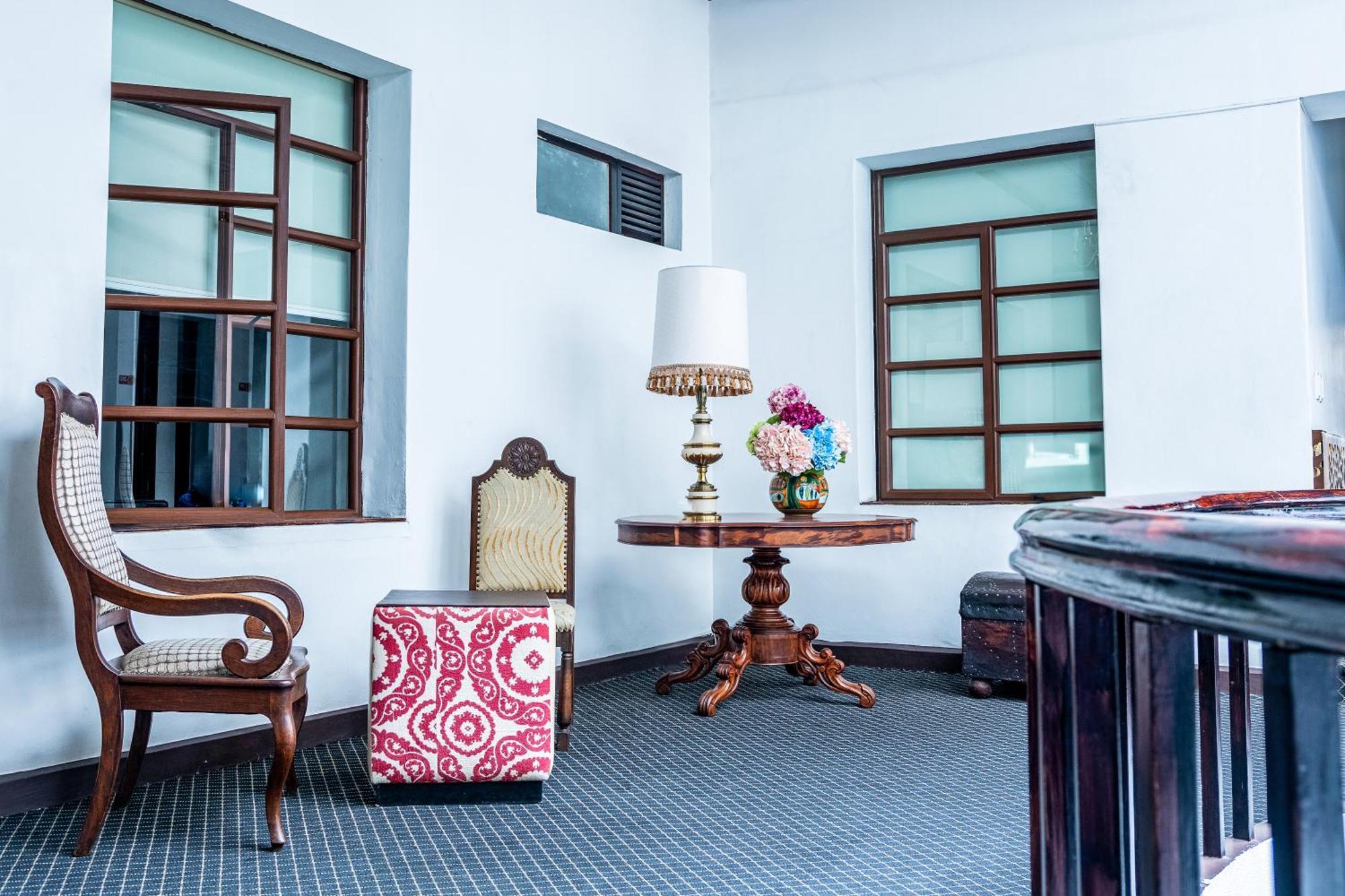 Hotel Cuenca Luaran gambar