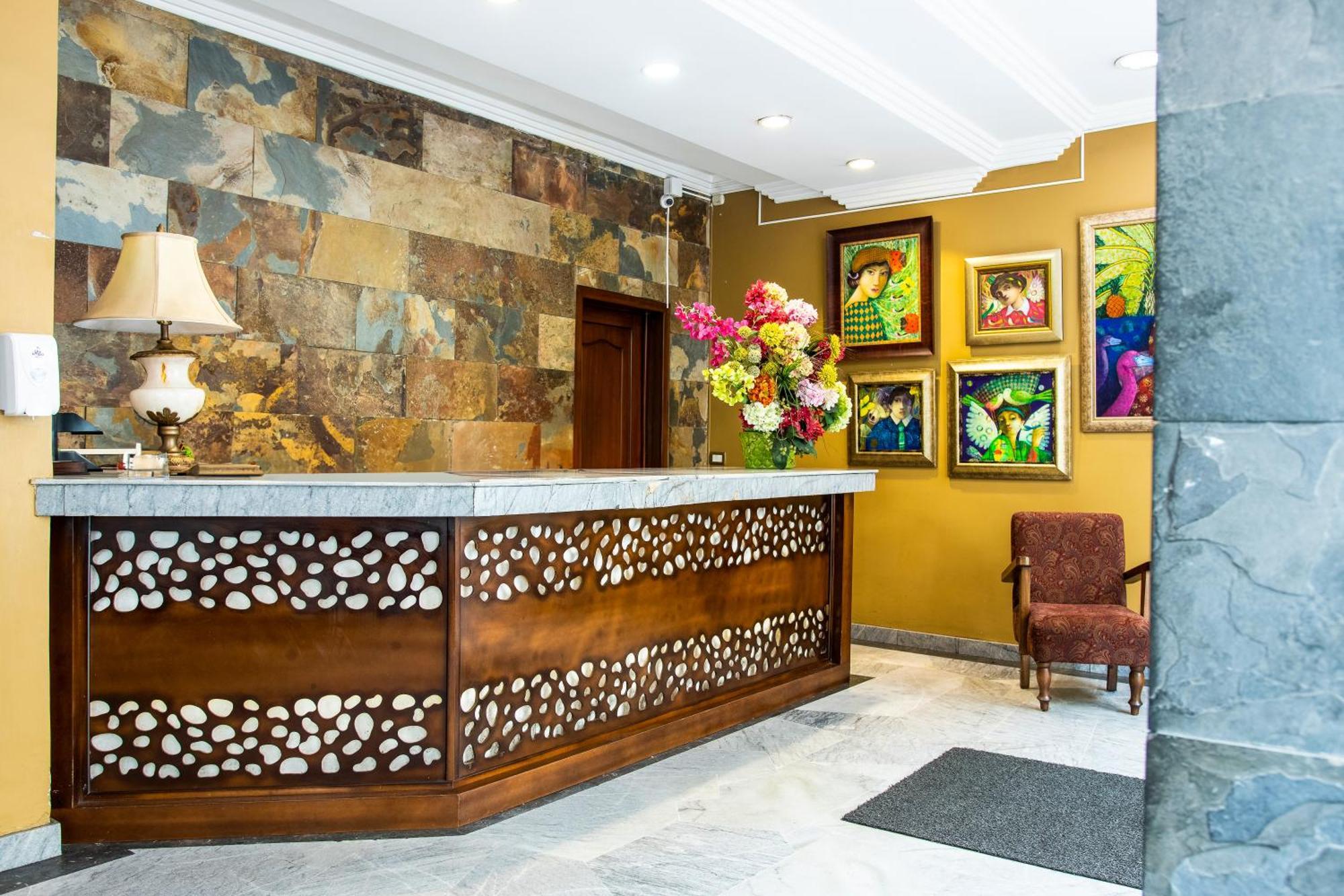 Hotel Cuenca Luaran gambar