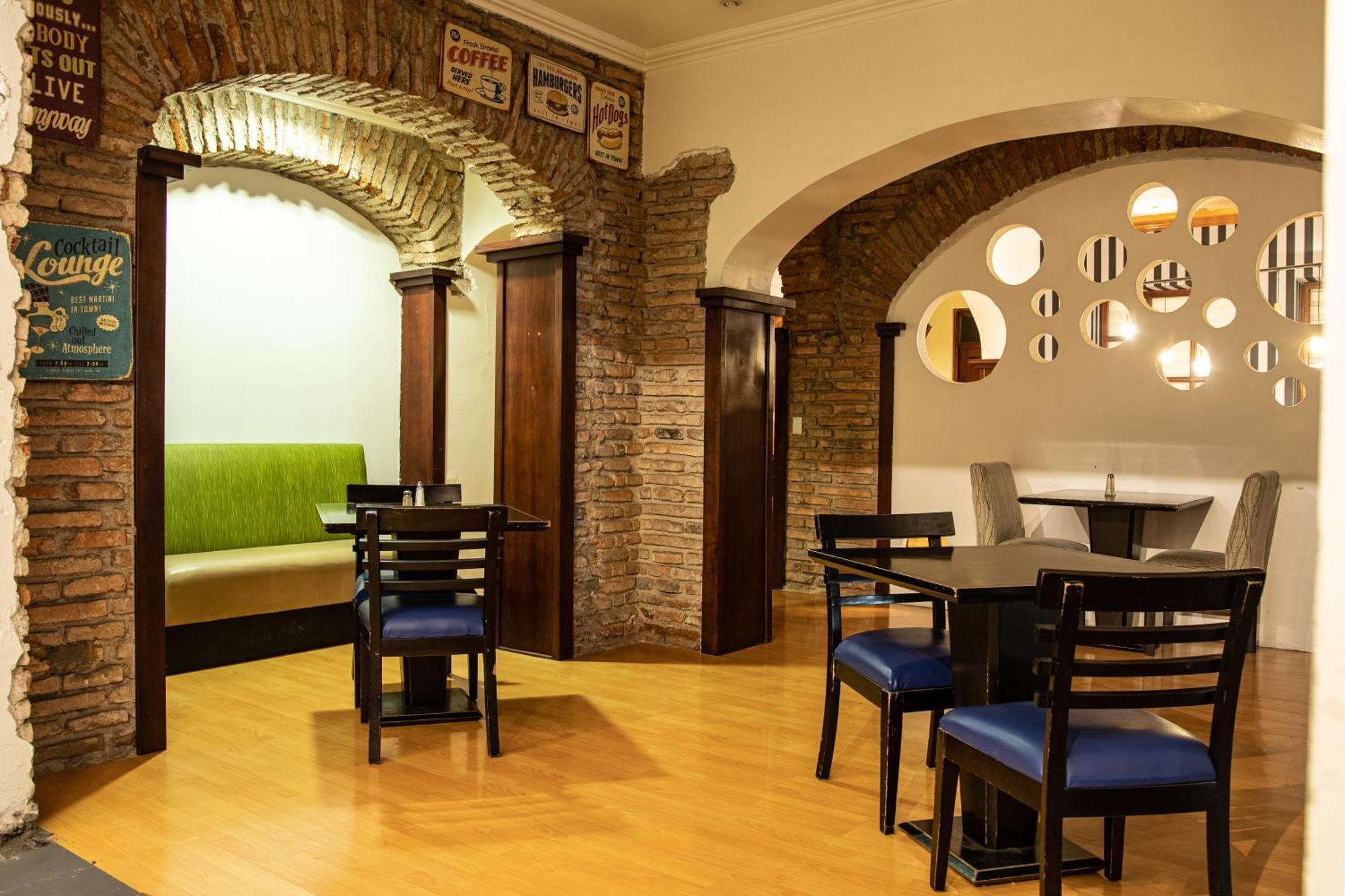 Hotel Cuenca Luaran gambar