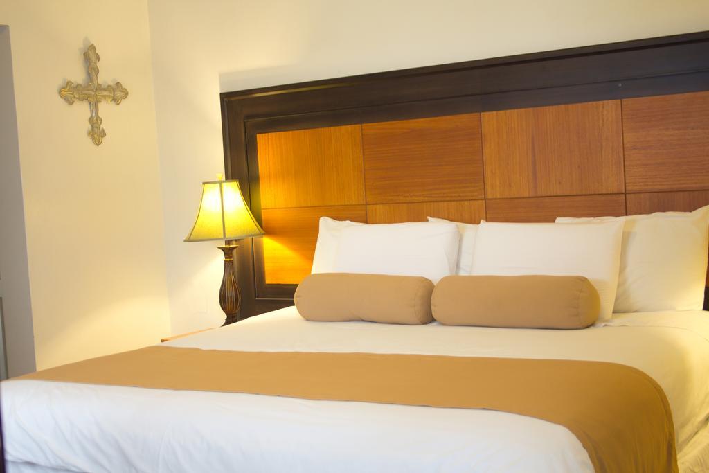 Hotel Cuenca Luaran gambar
