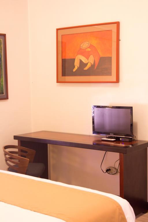 Hotel Cuenca Luaran gambar