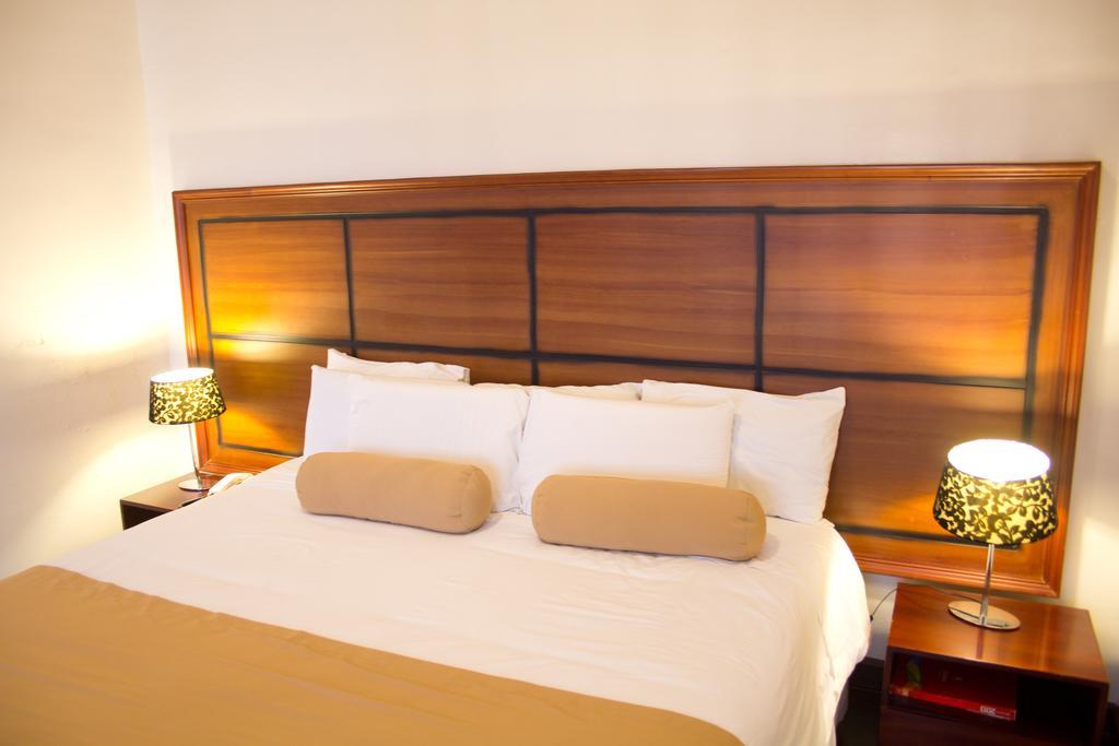 Hotel Cuenca Luaran gambar